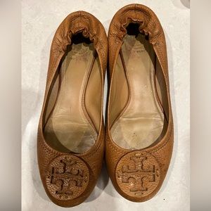 Tory Butch size 9 Miller flats